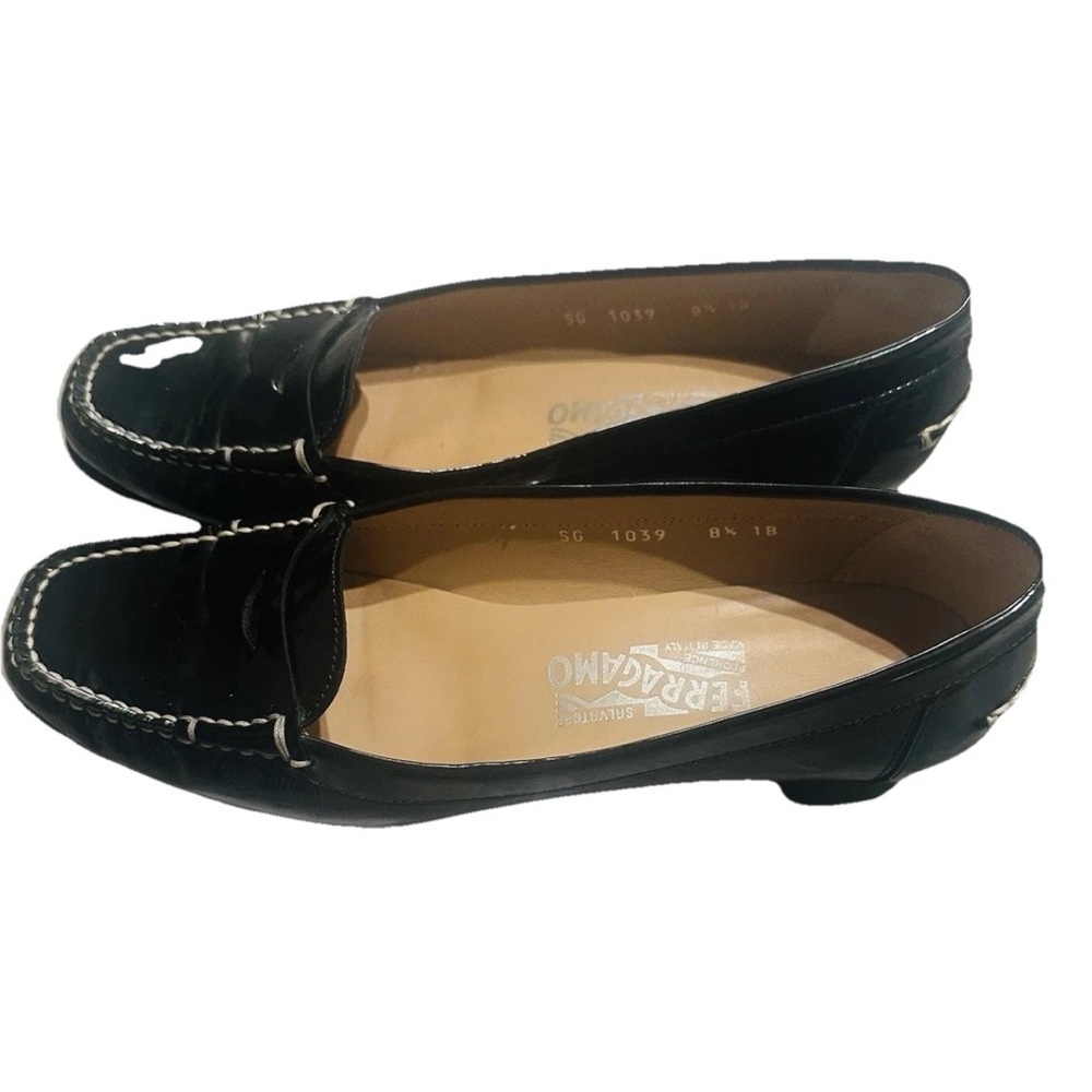 Salvatore Ferragamo Patent Leather Stitch-lite Penny Loafers SZ 8B Women’s